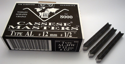 S13 - Klamry AL 12mm  do twardego drewna firmy Cassese